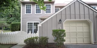 230 COPPER BEECH DRIVE 230 COPPER BEECH DRIVE Photo Gallery 1