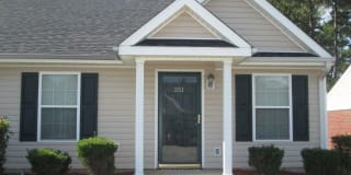 251 Lynnbrook Way 251 Lynnbrook Way Photo Gallery 1