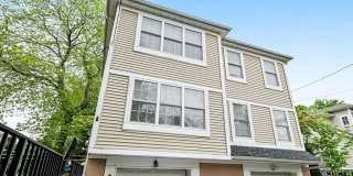 302 Tenafly Road 302 Tenafly Road Photo Gallery 1