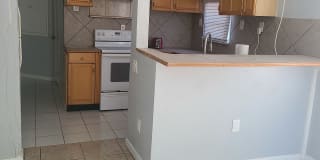 515 49th Street 515 49th Street Photo Gallery 1