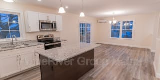 31 Aspen Ave 31 Aspen Ave Photo Gallery 1