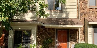 9 FLINTLOCK LANE 9 FLINTLOCK LANE Photo Gallery 1