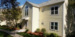 2215 S Huron Parkway 2215 S Huron Parkway Photo Gallery 1