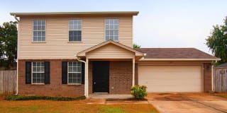 2209 Lakeshore Drive 2209 Lakeshore Drive Photo Gallery 1