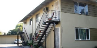 1156 West Hamilton Avenue #1 1156 West Hamilton Avenue #1 Photo Gallery 1
