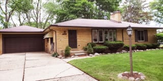 17310 Kinross Avenue 17310 Kinross Avenue Photo Gallery 1