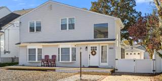 1850 Shore Boulevard 1850 Shore Boulevard Photo Gallery 1