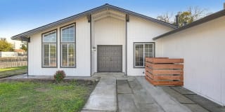 2502 Lucile Ave 2502 Lucile Ave Photo Gallery 1