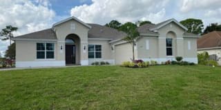 293 SW RIDGECREST DR 293 SW RIDGECREST DR Photo Gallery 1