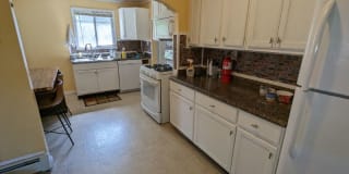 196 Girard Ave, 196 Girard Ave, Photo Gallery 1