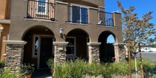 5652 Coffeeberry Rd 5652 Coffeeberry Rd Photo Gallery 1