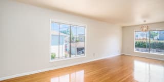 1570 Buena Vista Ave #4 - 1 bedroom / 1 bathroom 1570 Buena Vista Ave #4 - 1 bedroom / 1 bathroom Photo Gallery 1