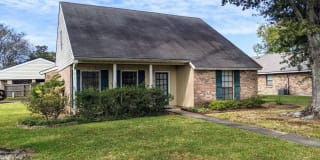 204 Eva Drive 204 Eva Drive Photo Gallery 1