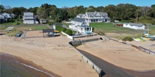 157 East Overshores 157 East Overshores Photo Gallery 1