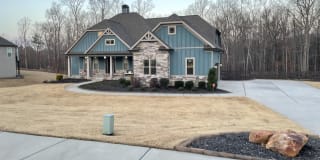 207 Blue Point Parkway 207 Blue Point Parkway Photo Gallery 1