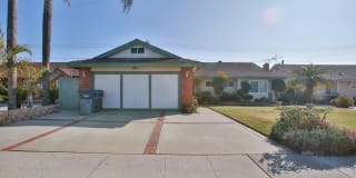 11658 Azalea Ave 11658 Azalea Ave Photo Gallery 1
