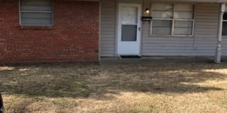 2022 Cherokee Ln 2022 Cherokee Ln Photo Gallery 1