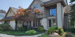 5085 VILLAGE COMMONS Drive 5085 VILLAGE COMMONS Drive Photo Gallery 1