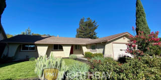 2139 Madrone Dr 2139 Madrone Dr Photo Gallery 1