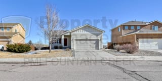 7838 Creekfront Dr 7838 Creekfront Dr Photo Gallery 1