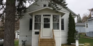 1009 N 10th Ave E 1009 N 10th Ave E Photo Gallery 1