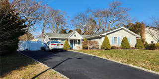 51 Hopewell Drive 51 Hopewell Drive Photo Gallery 1