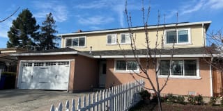 215 Rose DR 215 Rose DR Photo Gallery 1