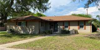 109 Frio Dr 109 Frio Dr Photo Gallery 1