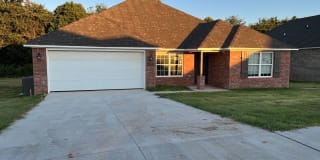 817 Saddlebrook 817 Saddlebrook Photo Gallery 1