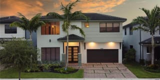 8842 NW 154th Ter 8842 NW 154th Ter Photo Gallery 1