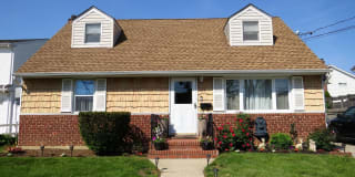 663 East Meadow Ave 2nd Floor 663 East Meadow Ave 2nd Floor Photo Gallery 1