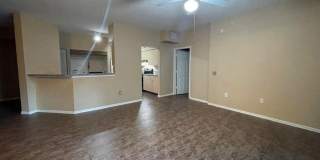 360 Crestwood Circle 360 Crestwood Circle Photo Gallery 1