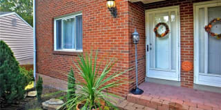 129 Lucinda Dr 129 Lucinda Dr Photo Gallery 1