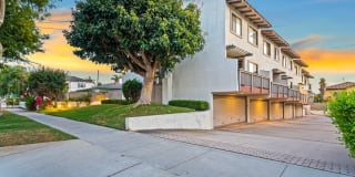 203 N Juanita Avenue 203 N Juanita Avenue Photo Gallery 1
