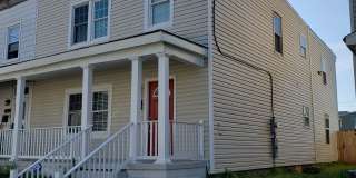 1216 N 30th St 1216 N 30th St Photo Gallery 1
