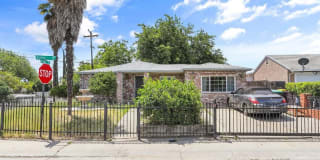 402 Kolher Street - A 402 Kolher Street - A Photo Gallery 1