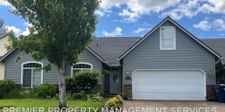 2272 33rd Street 2272 33rd Street Photo Gallery 1
