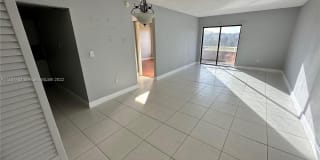 17530 NW 68th Ave 17530 NW 68th Ave Photo Gallery 1