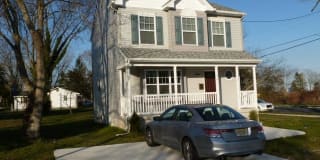 44 E FLORAL AVENUE 44 E FLORAL AVENUE Photo Gallery 1