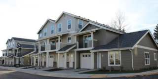 31408 28th Ave S 31408 28th Ave S Photo Gallery 1