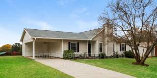 2404 Cliffside Dr 2404 Cliffside Dr Photo Gallery 1