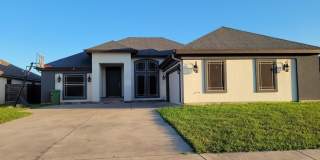 7428 BURR OAK LOOP 7428 BURR OAK LOOP Photo Gallery 1