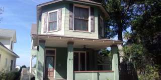 117 N 3rd St unit #1 117 N 3rd St unit #1 Photo Gallery 1