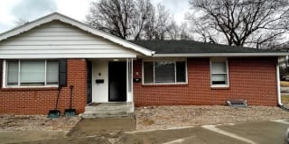 800 South 38th Street Court-2 800 South 38th Street Court-2 Photo Gallery 1