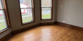 2306 W. Vine St. 2306 W. Vine St. Photo Gallery 1