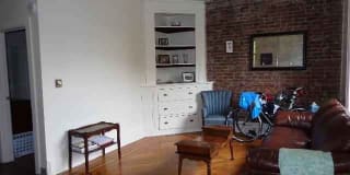 362 Madison Ave., Apt. 1R 362 Madison Ave., Apt. 1R Photo Gallery 1