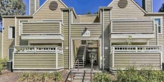 140 Reflections Dr 140 Reflections Dr Photo Gallery 1