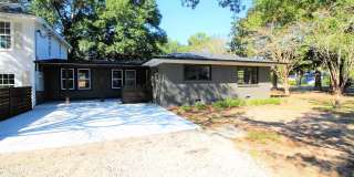 2661 N 10th Ave 2661 N 10th Ave Photo Gallery 1