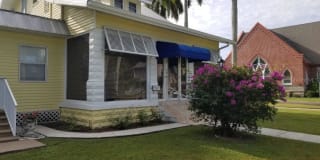 461 W MARION AVENUE 461 W MARION AVENUE Photo Gallery 1