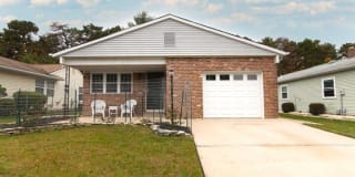 12 Paradise Boulevard 12 Paradise Boulevard Photo Gallery 1